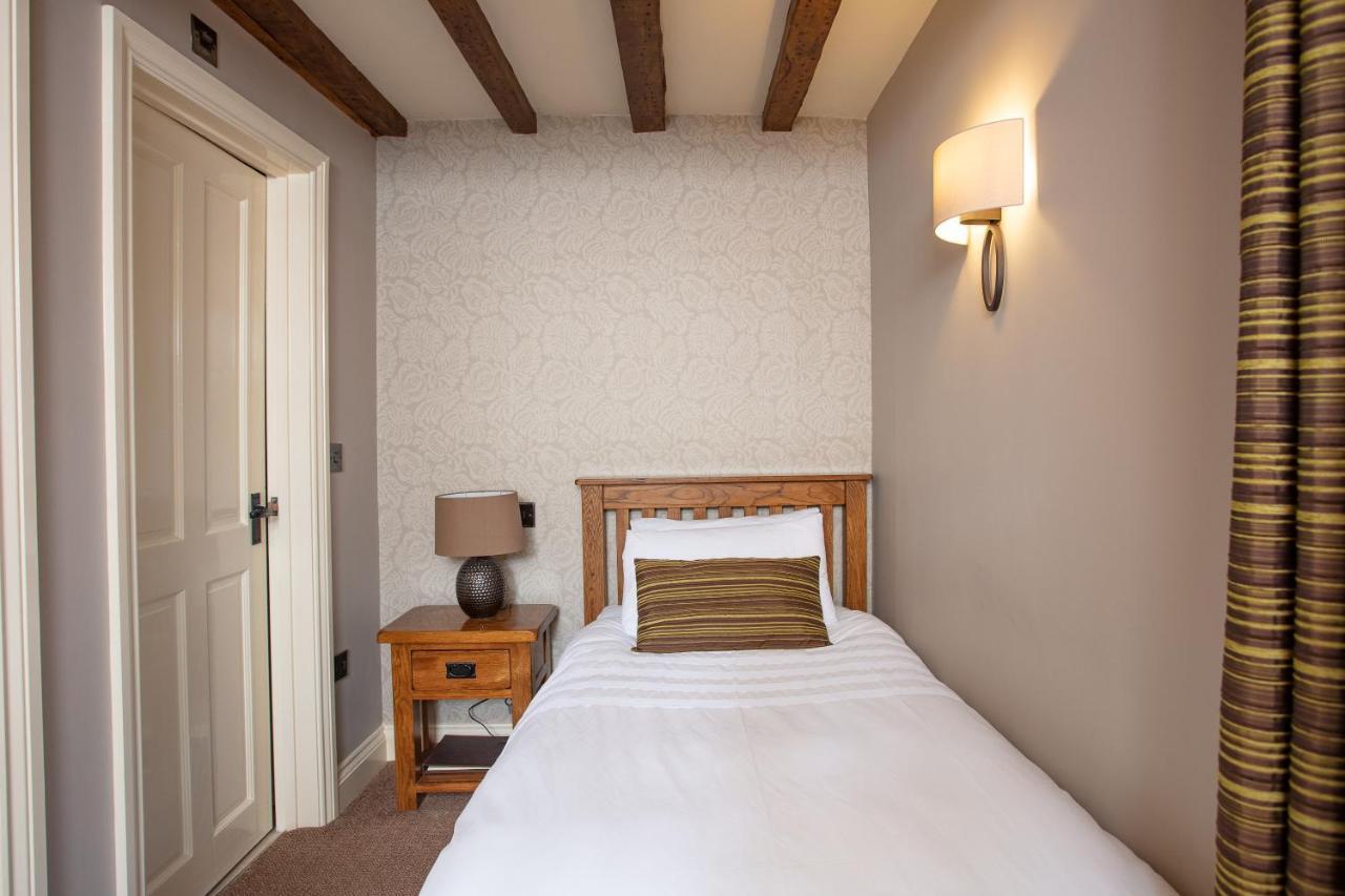 Broom Hall Inn Ngoại thất bức ảnh